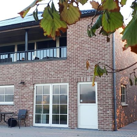 Klein Cambron Appartement Hulst Buitenkant foto