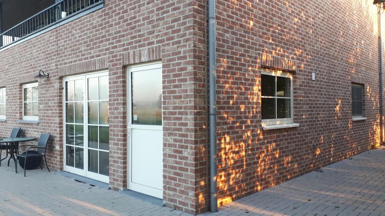 Klein Cambron Appartement Hulst Buitenkant foto